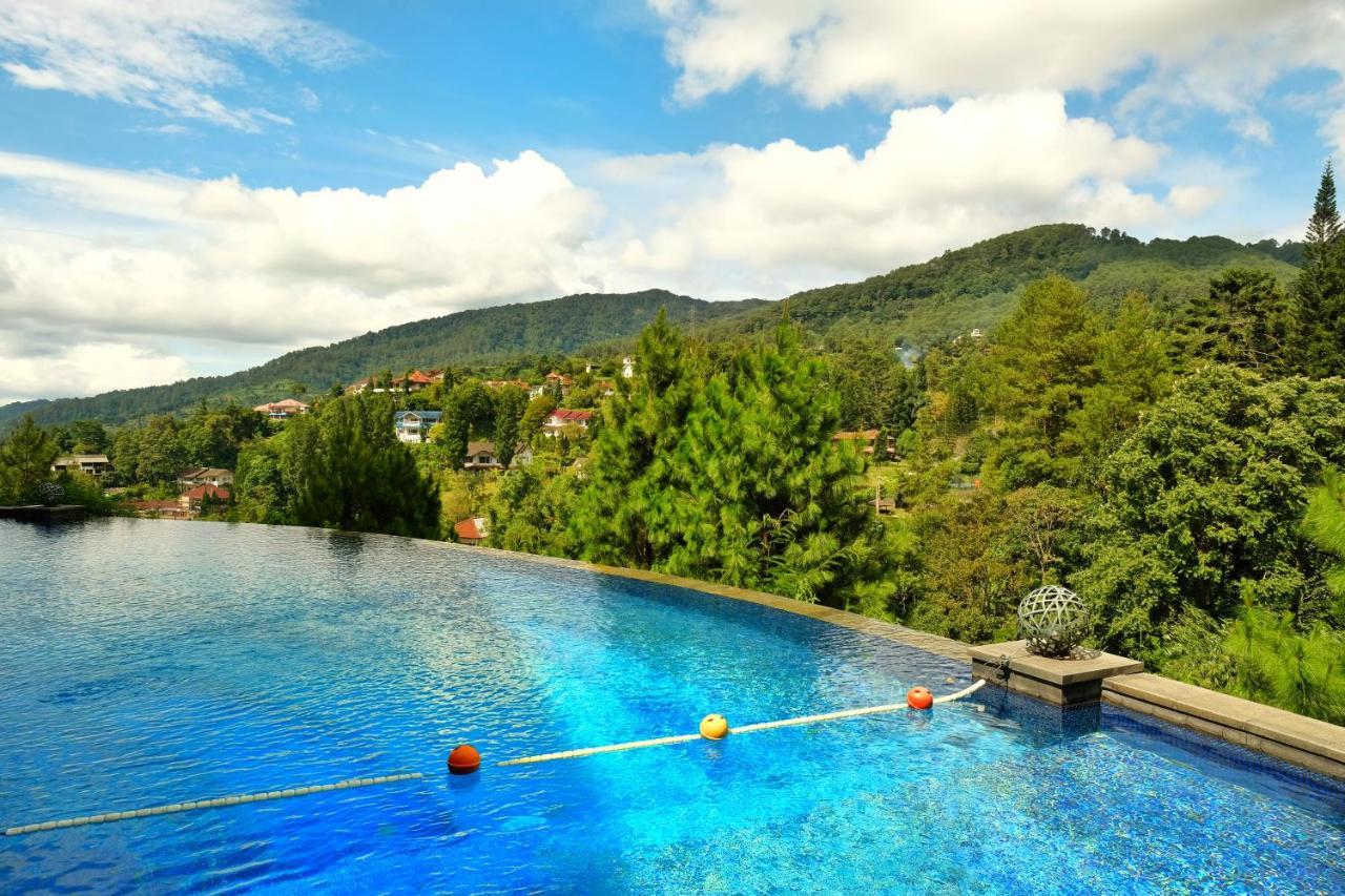 The Grand Hill Resort-Hotel Puncak Exteriör bild