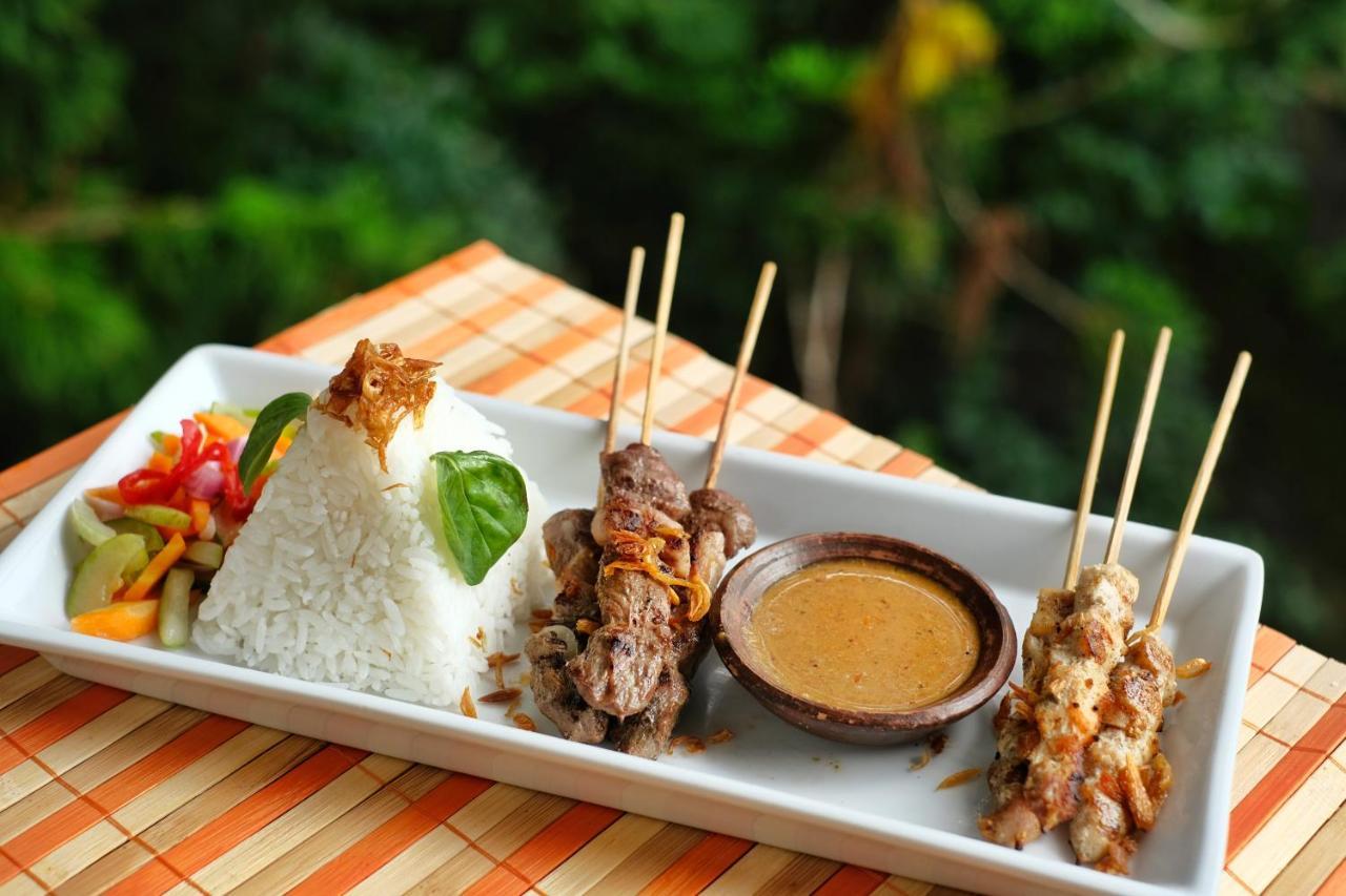 The Grand Hill Resort-Hotel Puncak Exteriör bild