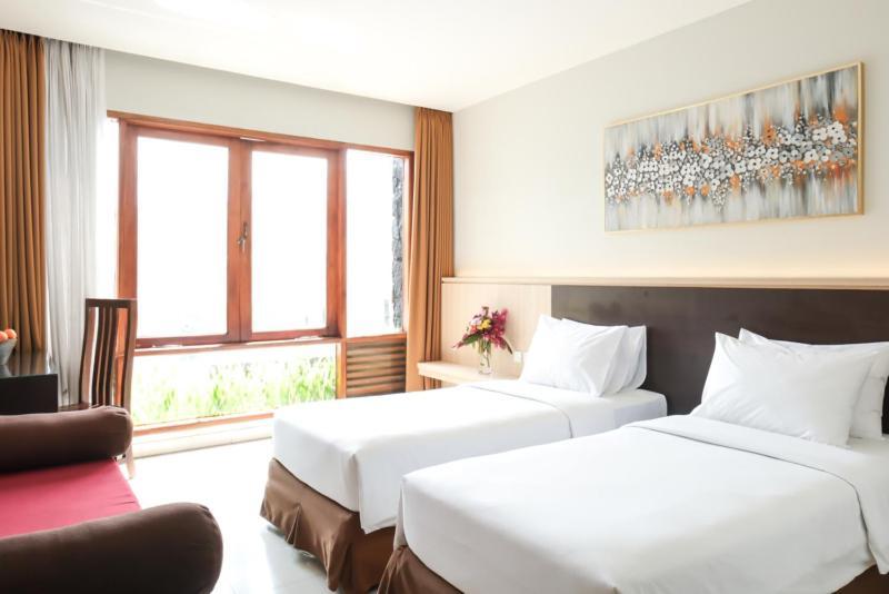The Grand Hill Resort-Hotel Puncak Exteriör bild
